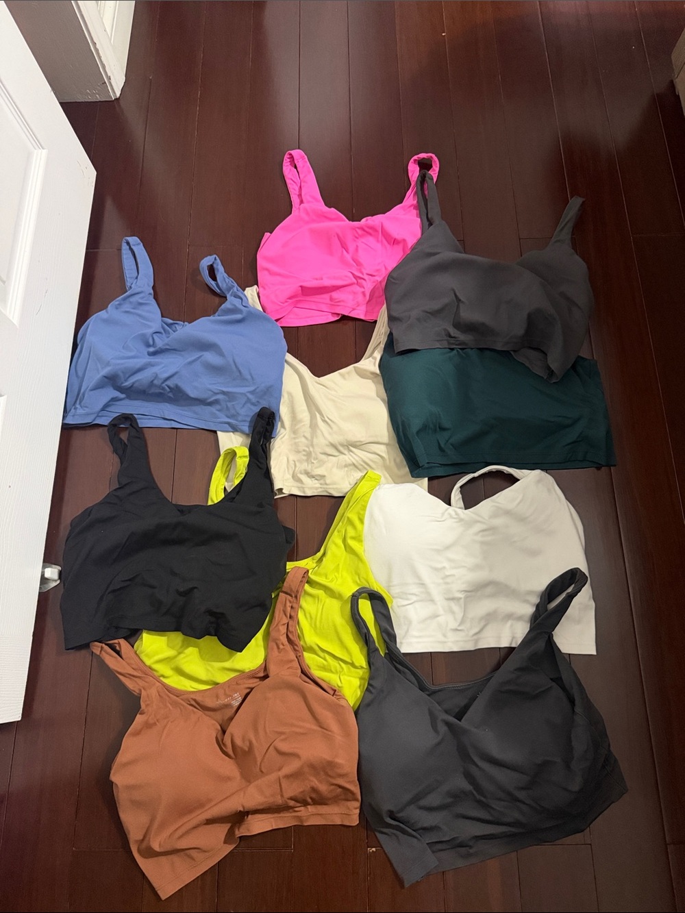 Aerie Offline Longline tank bundle